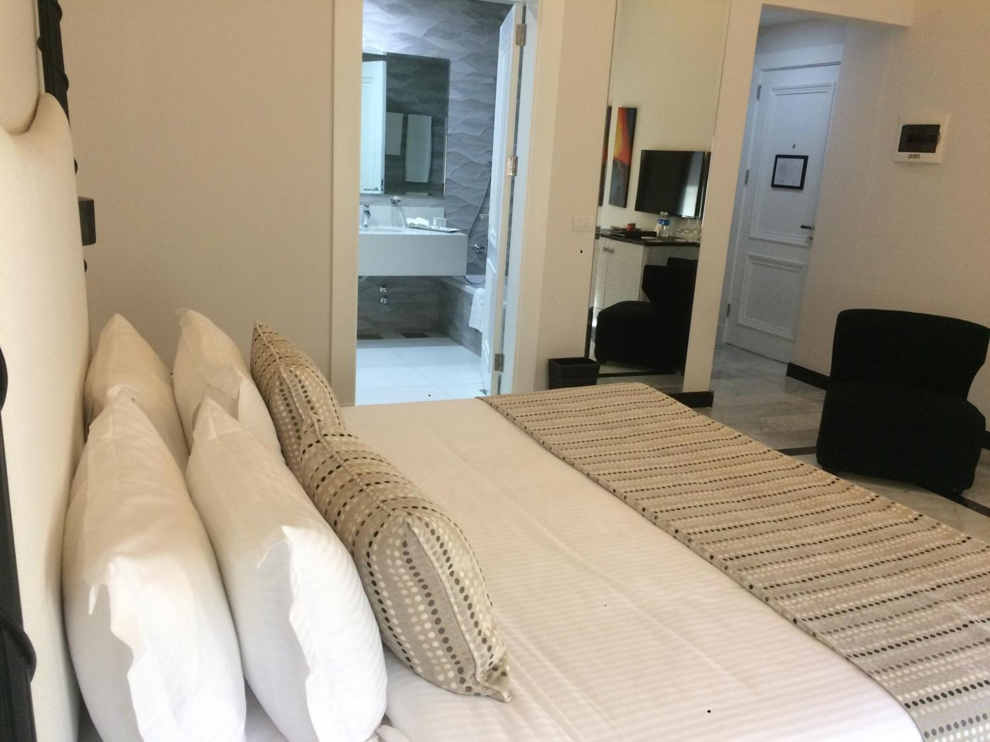 Cherry Blossom Boutique Hotel Bḩamdūn Εξωτερικό φωτογραφία