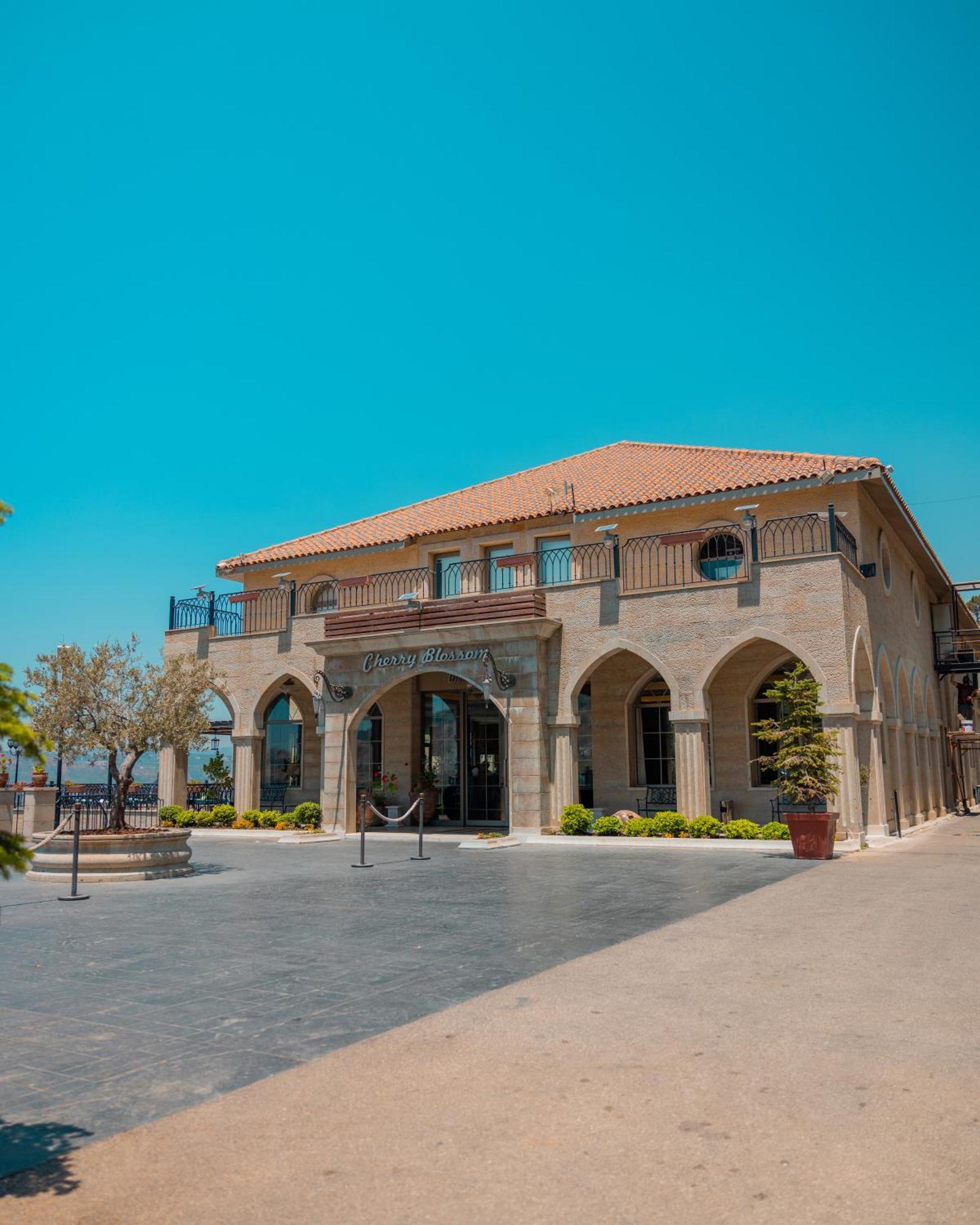 Cherry Blossom Boutique Hotel Bḩamdūn Εξωτερικό φωτογραφία