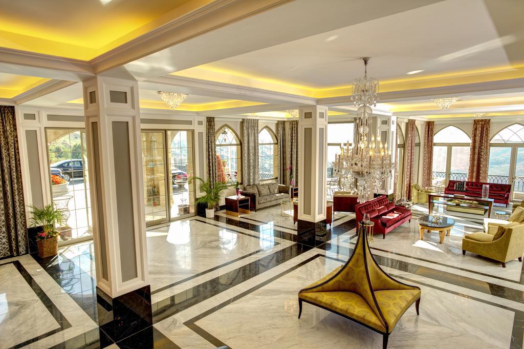 Cherry Blossom Boutique Hotel Bḩamdūn Εξωτερικό φωτογραφία