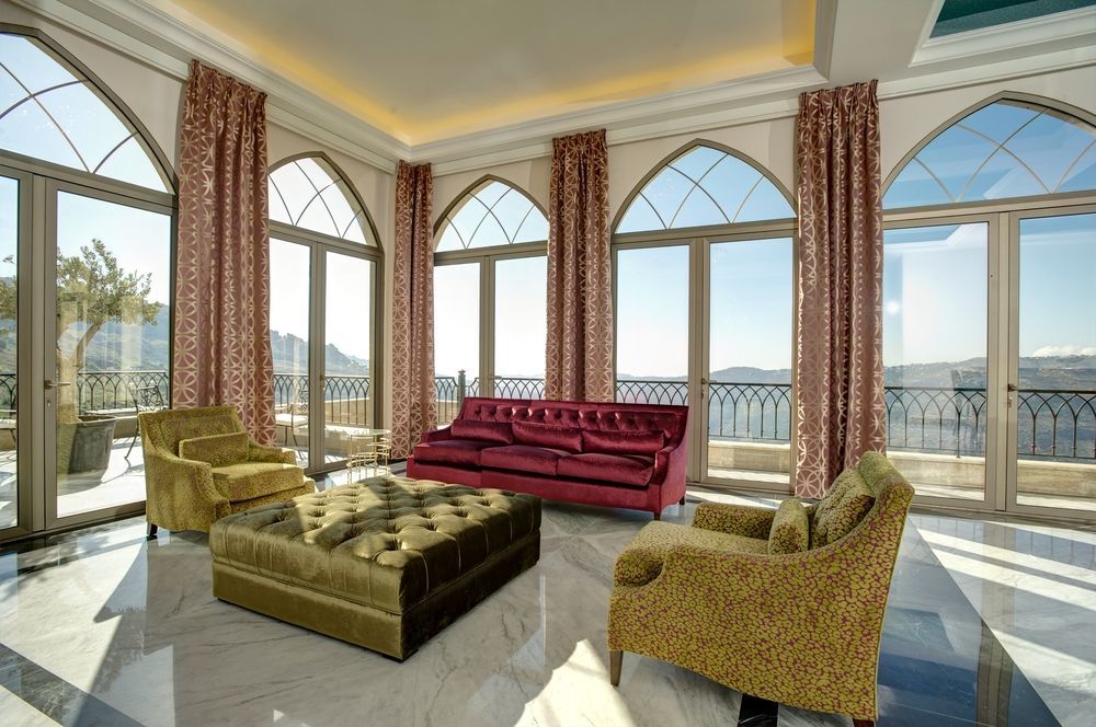 Cherry Blossom Boutique Hotel Bḩamdūn Εξωτερικό φωτογραφία