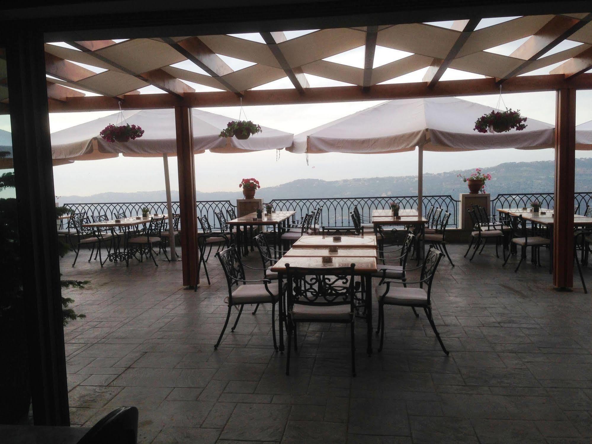 Cherry Blossom Boutique Hotel Bḩamdūn Εξωτερικό φωτογραφία